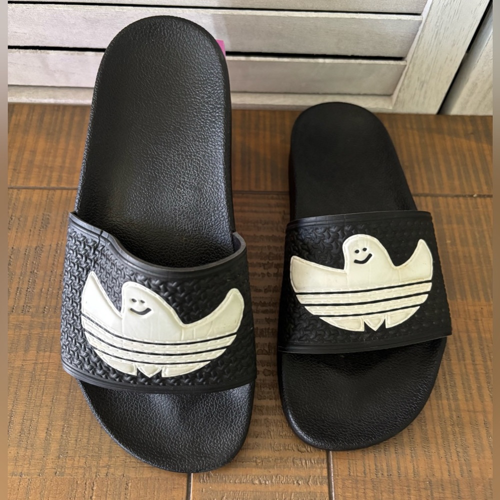 Adidas Shmoofoil Ghost Blue Bird Slides Black/White Men's Sz 6 - Picture 2 of 11